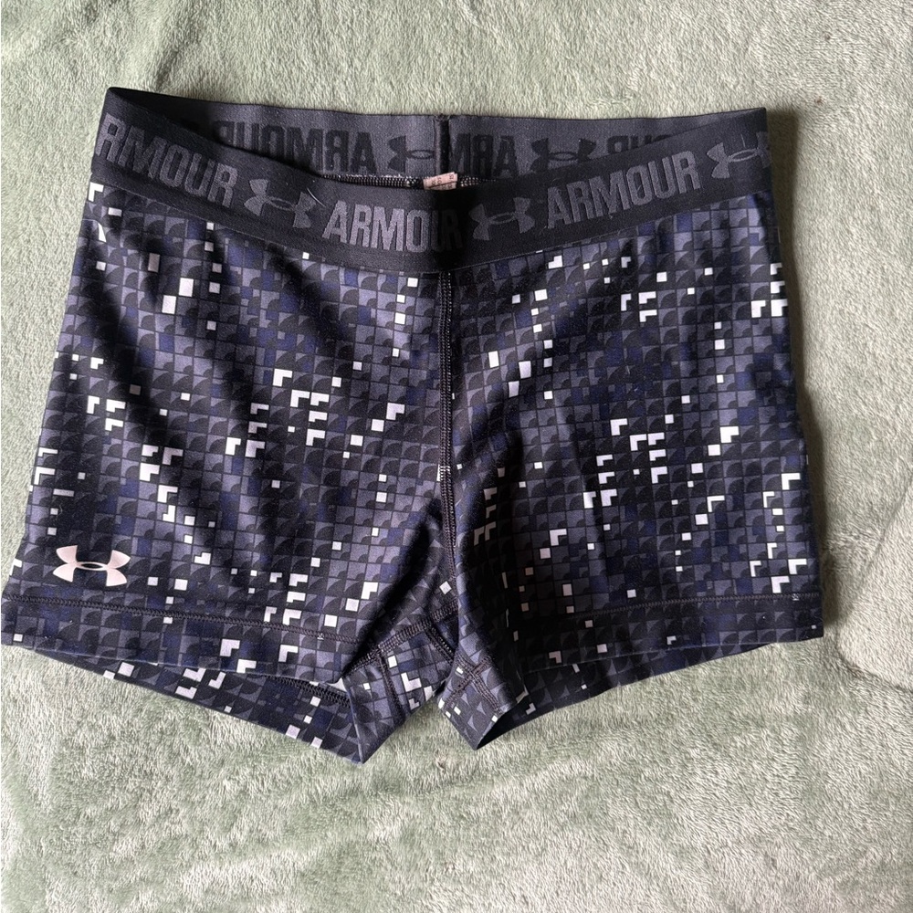 Under Armour Women's Black and Gray Athletic Shorts